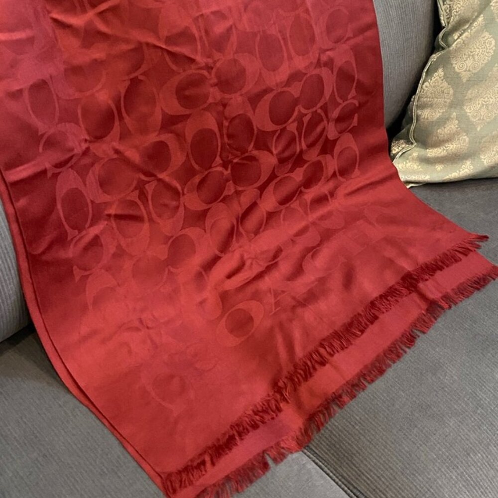 Coach Scarf Signature Stole